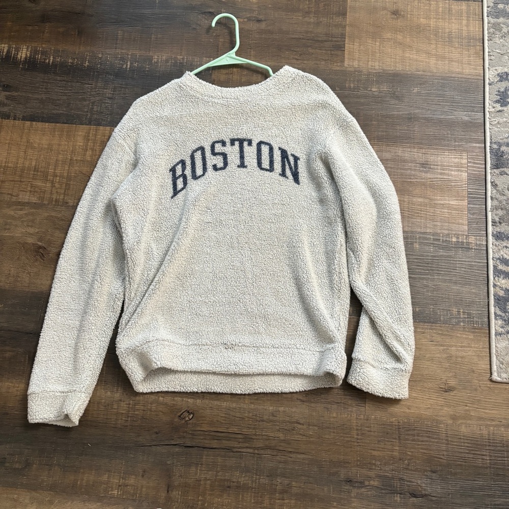 Boston fuzzy Sherpa crew neck sweater